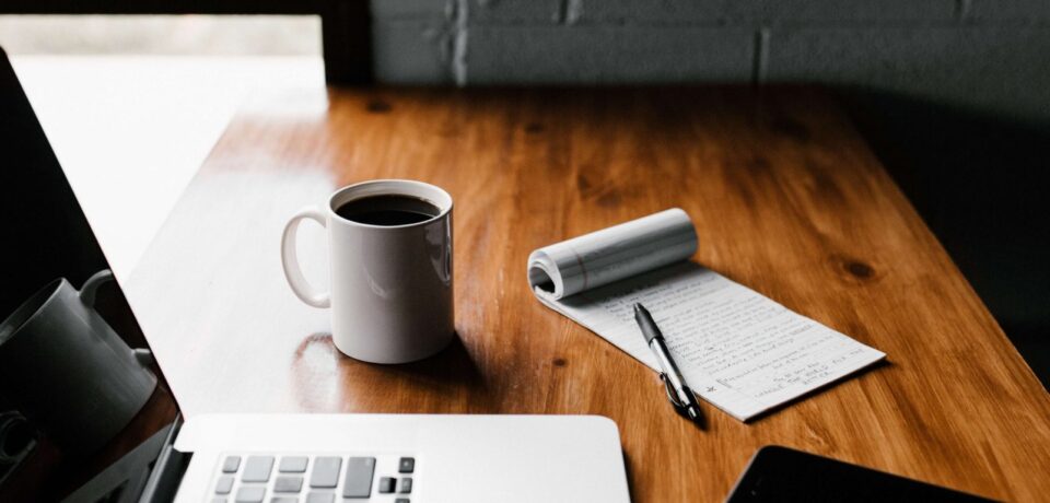 can-i-get-a-masters-degree-and-wokrk-full-time-tiny-1920x768